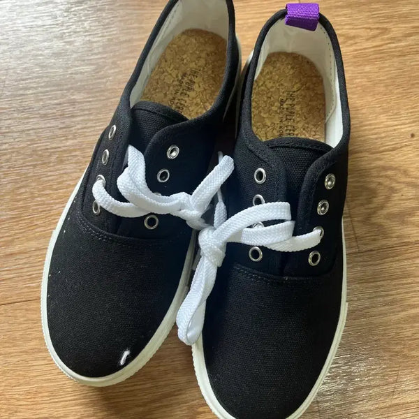[BUNJANG] Black Canvas Sneakers UK5 (240-245) / 245 블랙 스니커즈