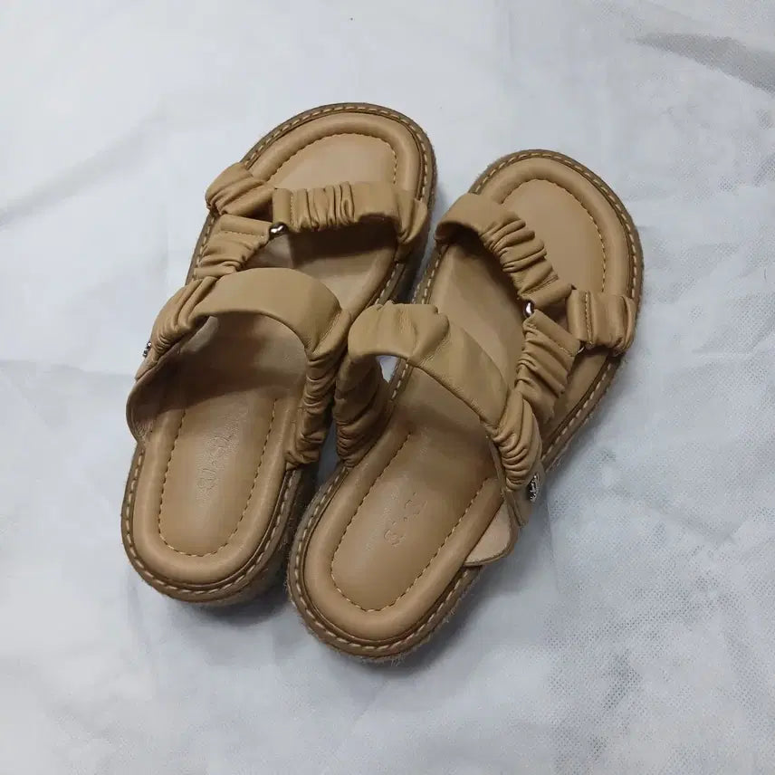 [BUNJANG] SJSJ Women's Beige Sandals (235-240) / 한섬SJSJ여자 슬리퍼 235-240