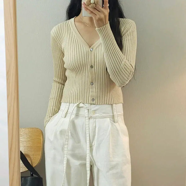 [BUNJANG] Bronzeberry Women's V-Neck Long Sleeve Ribbed Cardigan - Beige / (F)브론즈베리 여성 브이넥 긴팔 가디건 골지 베이지