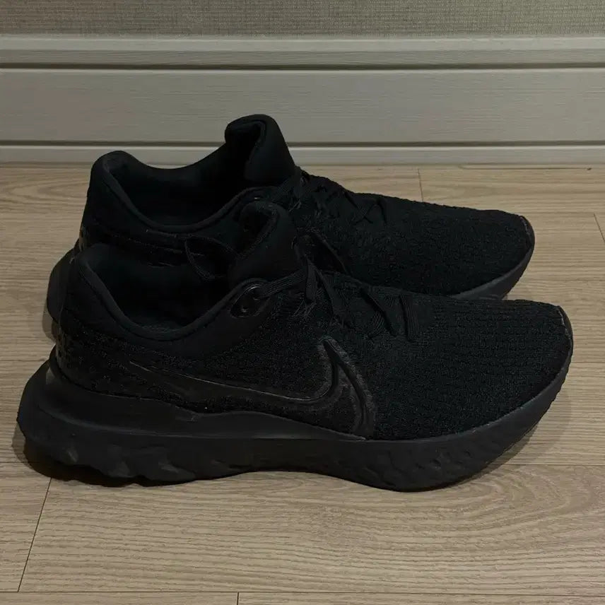 [BUNJANG] Nike Infinity Run 3 Triple Black Running Shoes / 나이키 인피니티 런 3 트리플블랙 305