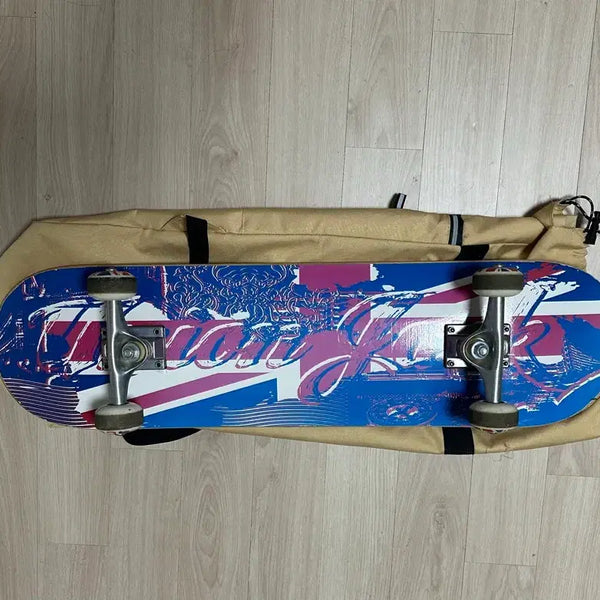 [BUNJANG] Skateboard with Bag / 스케이트보드 판매합니다