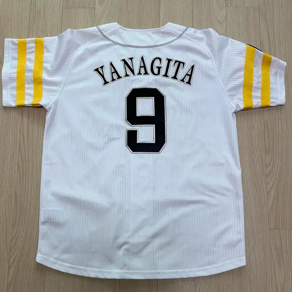 [BUNJANG] Majestic Softbank Hawks Yuki Yanagita Home Baseball Jersey (M) / [M] 마제스틱 소프트뱅크 호크스 야나기타 유키 홈 유니폼