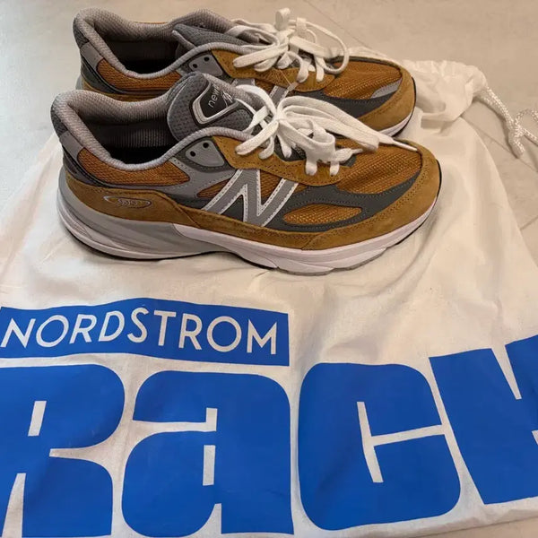 [BUNJANG] New Balance 990v6 Unsealed Unworn Size 270 / 990v6  미개봉미시착 270 판매합니다