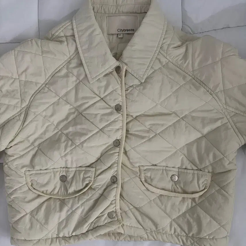 [BUNJANG] Citybreeze Quilting Crop Padded Jacket Ivory / 시티브리즈 퀄팅 크롭 패딩 ivory