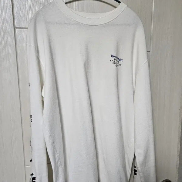 [BUNJANG] Reception Long Sleeve T-Shirt / 리셉션 롱슬리브