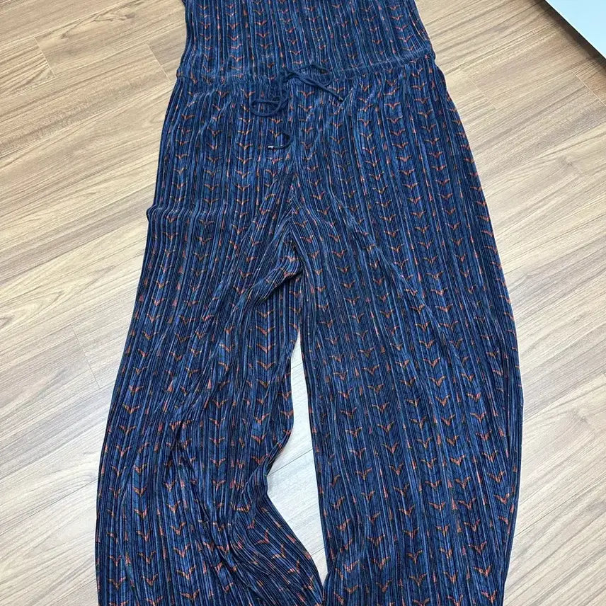[BUNJANG] United Colors of Benetton Pleated Jumpsuit / 베네통 플리츠 점프수트