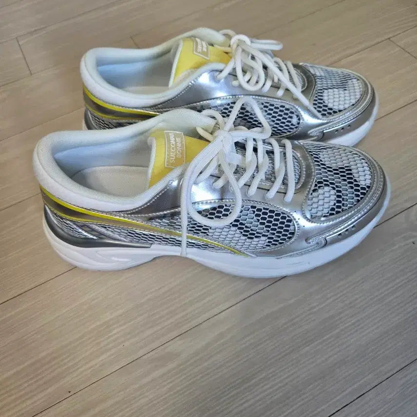 [BUNJANG] SUECOMMA BONNIE Silver Yellow Sneakers / 슈콤마보니 실버 옐로우 스니커즈