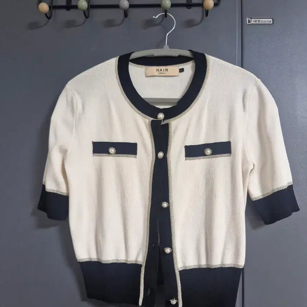 [BUNJANG] NAIN Pearl Button Color-Block Rayon Cardigan / NAIN 진주 단추 배색 고급 레이온. 가디건 5566