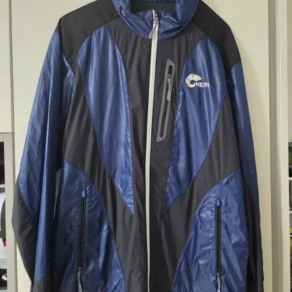 [BUNJANG] Nepa Windbreaker Jacket Blue/Black / 네파 바람막이 자켓 블루/블랙