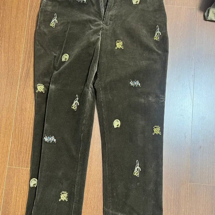 [BUNJANG] Polo Ralph Lauren Corduroy Embroidered Pants / 폴로 코듀로이 자수 펜츠