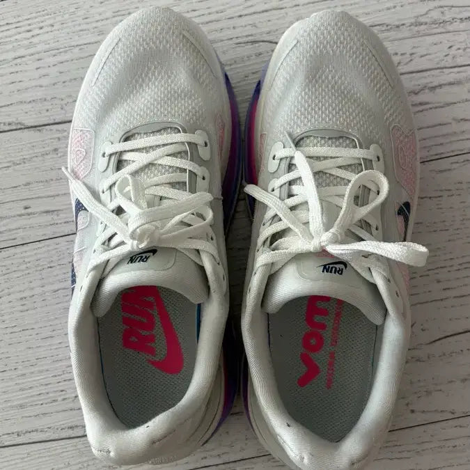 [BUNJANG] Nike White/Pink/Purple Accent Sneakers / 나이키 신발 싸게 팝니다