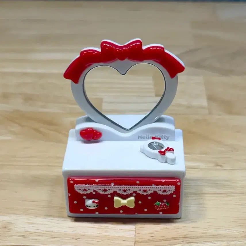 [BUNJANG] Miniature Kitty Vanity Table / 미니어쳐 키티 화장대