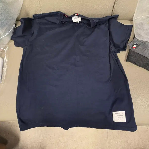 [BUNJANG] Thom Browne Navy T-Shirt Size 4 / 톰브라운 반팔티 네이비 4호