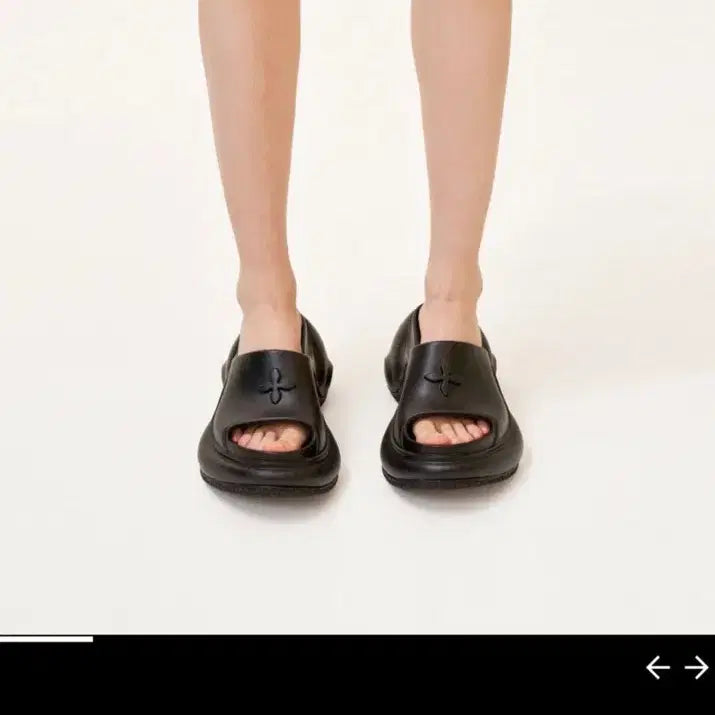 [BUNJANG] SMFK Compass Wave Black High Heel Bumper Sandals (230) / SMFK 컴패스 웨이브 블랙 하이힐 범퍼 샌들(230) 사이트품절