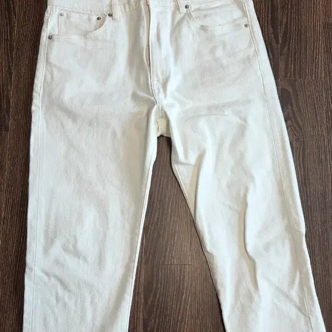 [BUNJANG] Club Monaco Ivory Denim Jeans (Size 33) / 클럽모나코 데님(아이보리, 33사이즈)