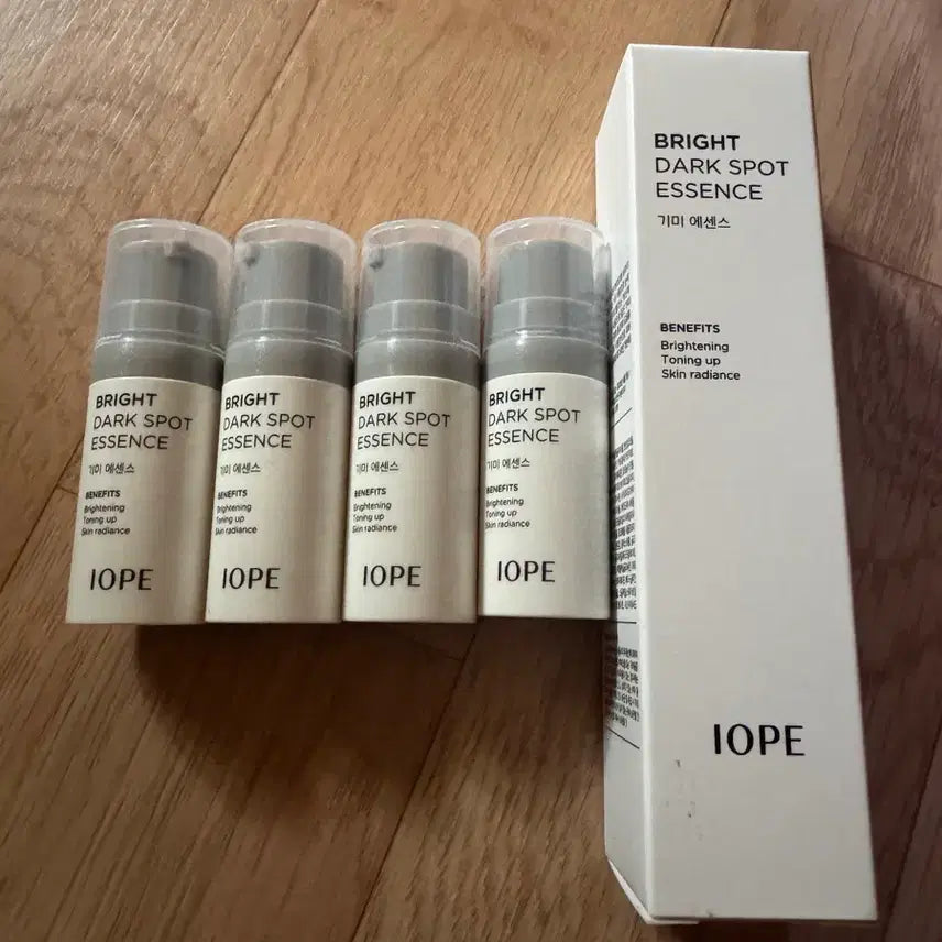 [BUNJANG] IOPE Melanin Care Essence 45ml + 10ml*4 Set / 아이오페 기미 에센스 45ml+10ml*4