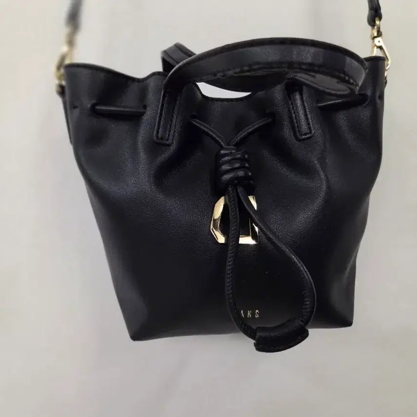 [BUNJANG] Daks Black Leather Bucket Bag / 닥스 블랙 버킷백
