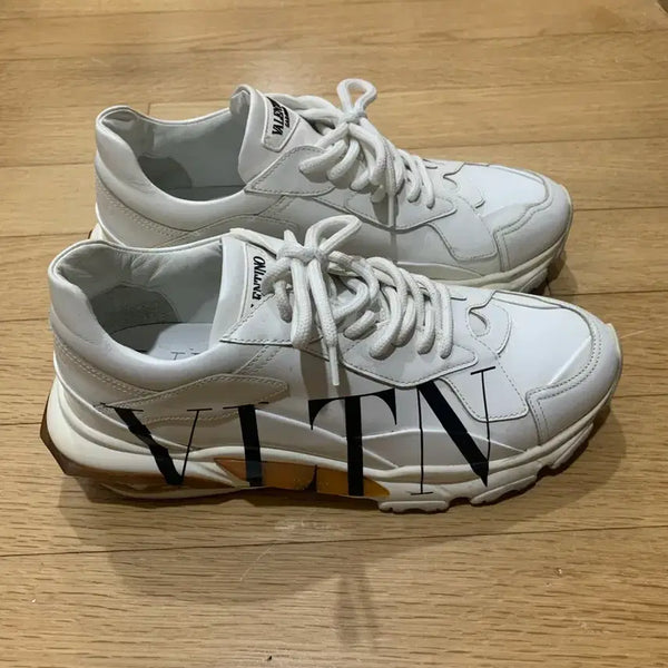 [BUNJANG] Valentino Sneakers (Set of 2) / 발렌티노 스니커즈 2종 (사용감 적음)