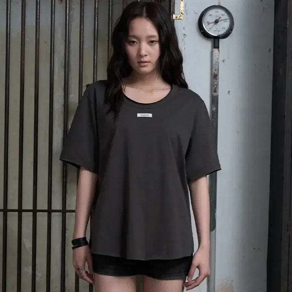 [BUNJANG] Helene Paris Rough Line Oversized Half T-Shirt (Moon Grey) / 헬레네파리스 러프 라인 오버핏 하프 티셔츠 반팔 [문 그레이]