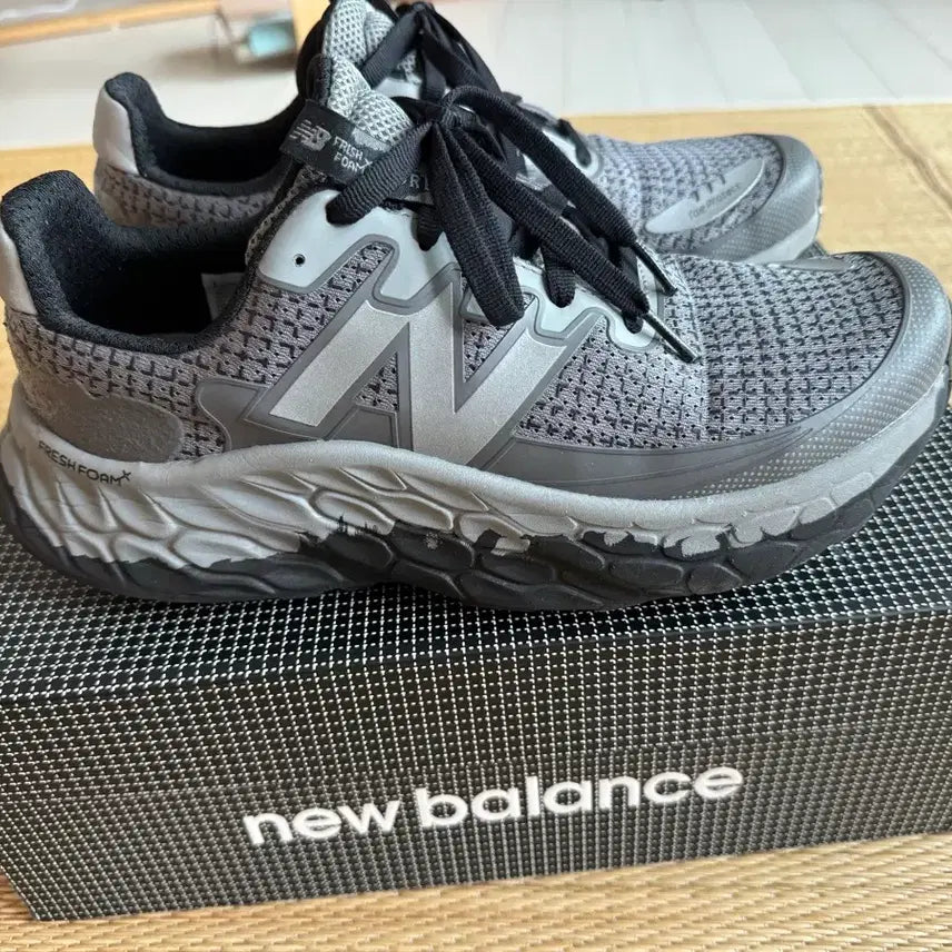 [BUNJANG] New Balance x Kale Fresh Foam X More Trail v3 Running Shoes 280mm / 뉴발란스 x 케일 프레쉬 폼 X 모어 트레일 v3  280