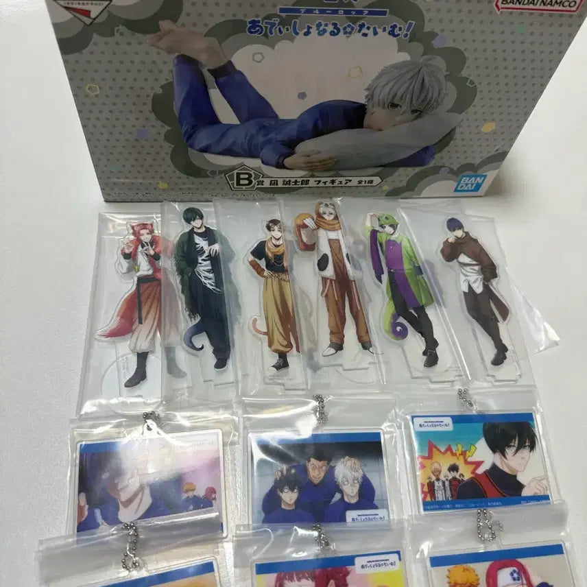 [BUNJANG] Blue Lock Ichiban Kuji Acrylic Stand & Keyring Set (12 Types, Sealed) / [미개봉] 아크릴 스탠드&키링 12종 블루록 제일복권
