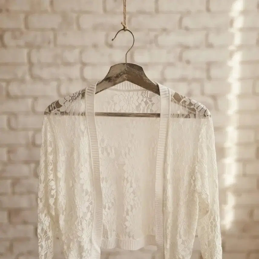 [BUNJANG] White Lace Cardigan (Summer/Transitional) / [새상품/상태최상] 레이스 가디건 (여름/간절기용)