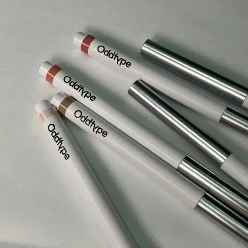 [BUNJANG] Oddtype New Rules Lipliner Eoseureum / 오드타입 뉴룰즈 립라이너 어스름