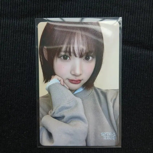 [BUNJANG] HATOOH JIWOO MD Sweatshirt Photocard / 매물X, 급처) 하투하 지우 엠디 맨투맨 포카 하뀨하 레몬탱 분철 이안 에이나