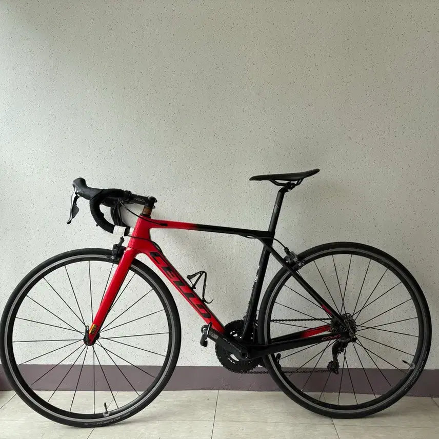 [BUNJANG] 2020 Cellos Cane S8 Full Ultegra Full Carbon Road Bike 470 Size / 2020년 첼로 케인 s8 풀 울테그라 풀 카본 로드자전거 470사이즈