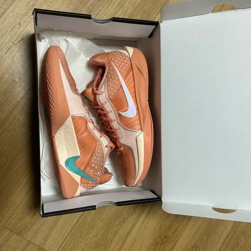[BUNJANG] Nike Sabrina 2 Basketball Shoes / 사브리나2 280 농구화