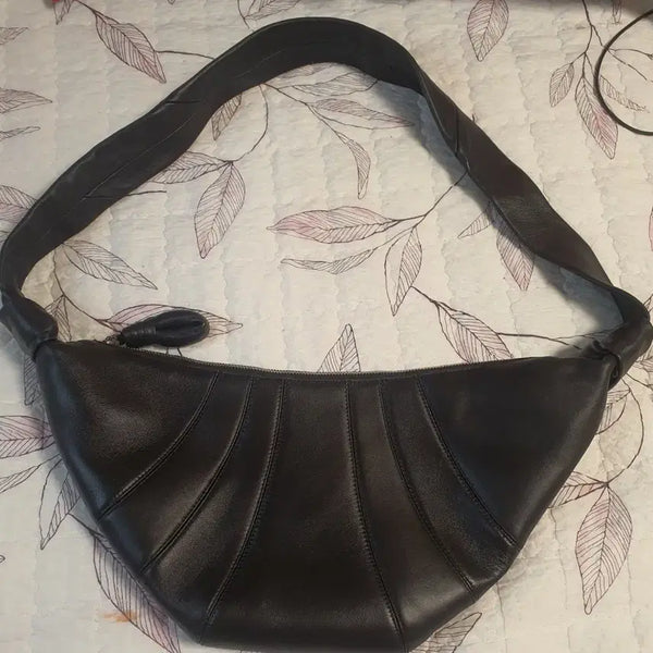 [BUNJANG] Croissant Bag Small Black Leather / 크루아상백 스몰 블랙