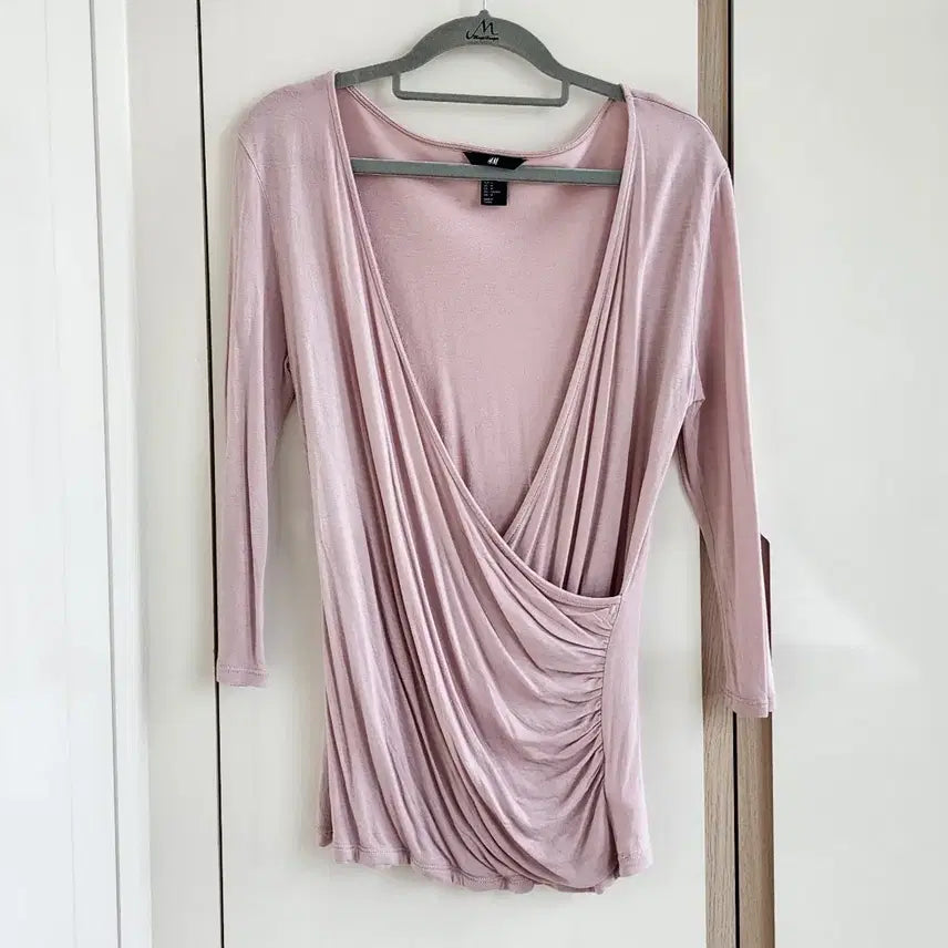[BUNJANG] H&M Pink Drape Wrap Shirring Blouse / H&M 핑크 드레이프 랩 셔링 블라우스