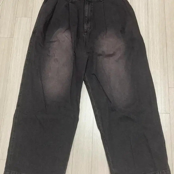 [BUNJANG] Freaks Store x Redkap Two-Tuck Baggy Wide Denim Black / [M]프릭스스토어 x redkap 레드캡 투턱 배기 와이드 데님 블랙