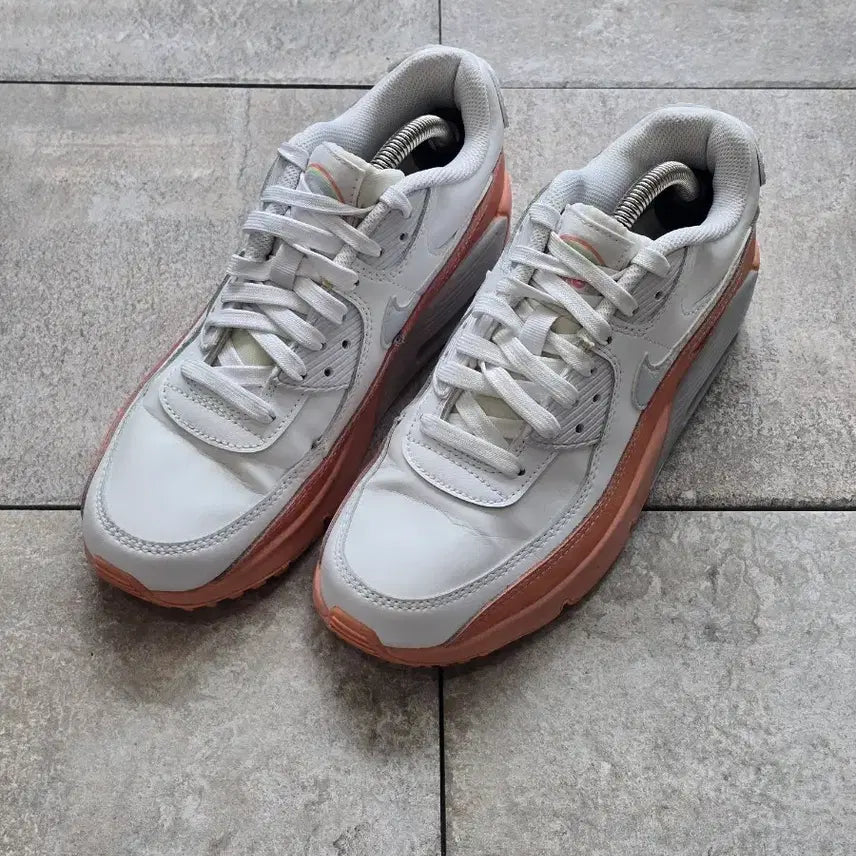 [BUNJANG] Nike Air Max 90 LTR SE Sneakers (Coral GS) / (240)나이키 에어맥스 90 ltr se 스니커즈