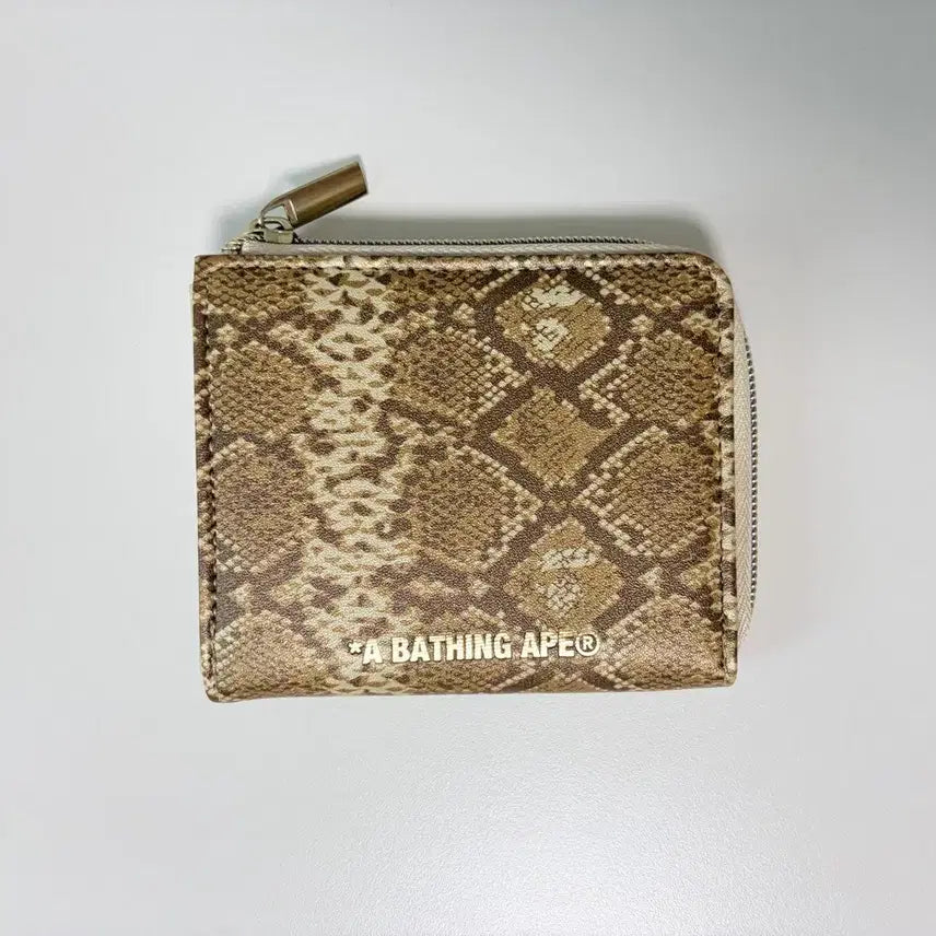 [BUNJANG] BAPE Magazine Appendix Wallet / 베이프 잡지 부록 지갑