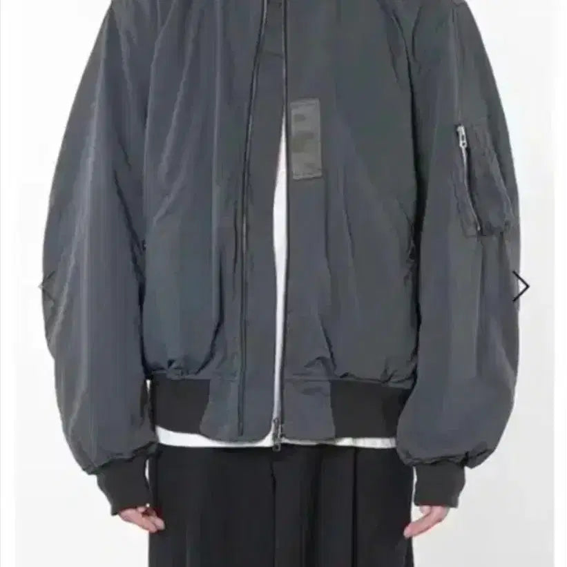 [BUNJANG] Years Ago "Boy Effect" Reversible MA-1 Jacket / 이얼즈어고 보일 이펙트 리버시블 마원 1