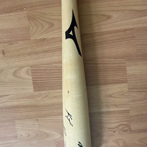[BUNJANG] Mizuno Pro Baseball Bat (Yu Han-jun Autograph) / 미즈노 프로 배트 (kt유한준 친필 사인)