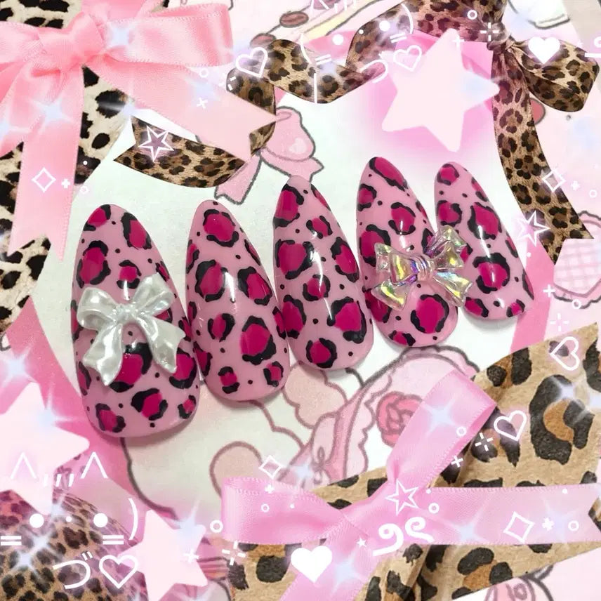 [BUNJANG] Handmade Y2K Hime Gyaru Strawberry Milk Pink Leopard Print Nail Tips / (빠른배송)갸루 호피 딸기우유 핑크 수제네일팁 공주 y2k 히메갸루 여름네일