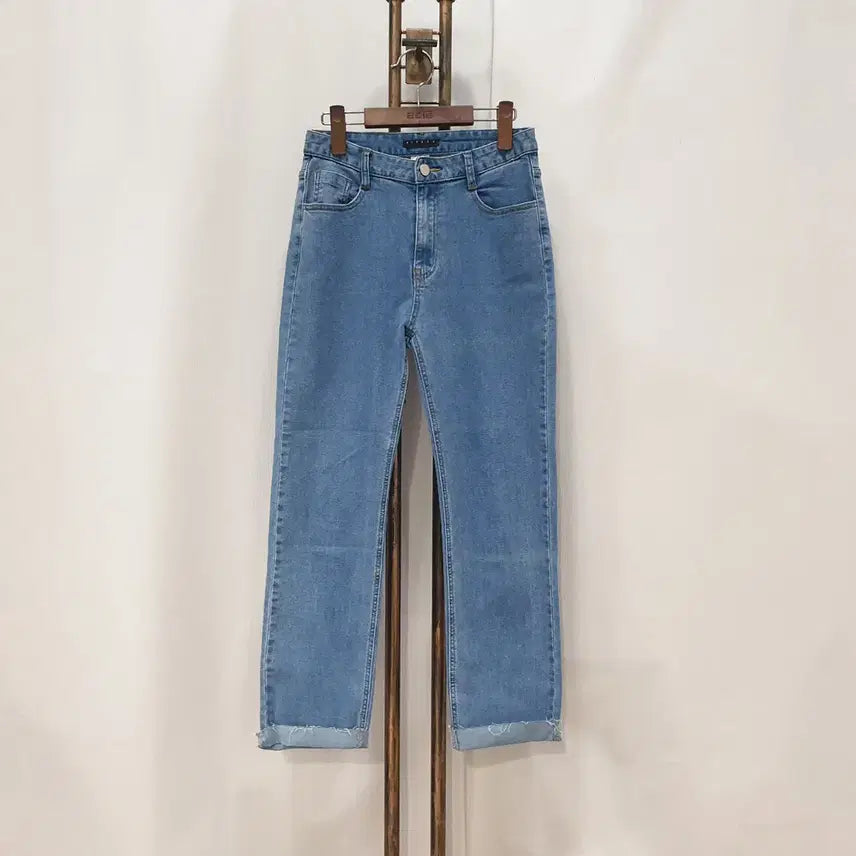 [BUNJANG] Sisley Cut-Hem Straight Denim Pants / (kk70157)시슬리 밑단 컷팅 스트레이트 데님 팬츠  (26~27)