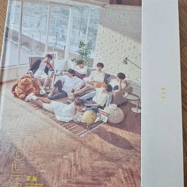 [BUNJANG] BTS 'Today' Exhibition Photobook / 방탄소년단 오늘 전시회 포토북