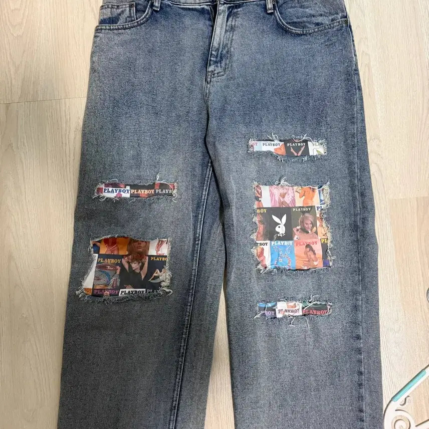 [BUNJANG] Wecanders Playboy Patch Denim Pants (L) / (L) 위캔더스 플레이보이 데님