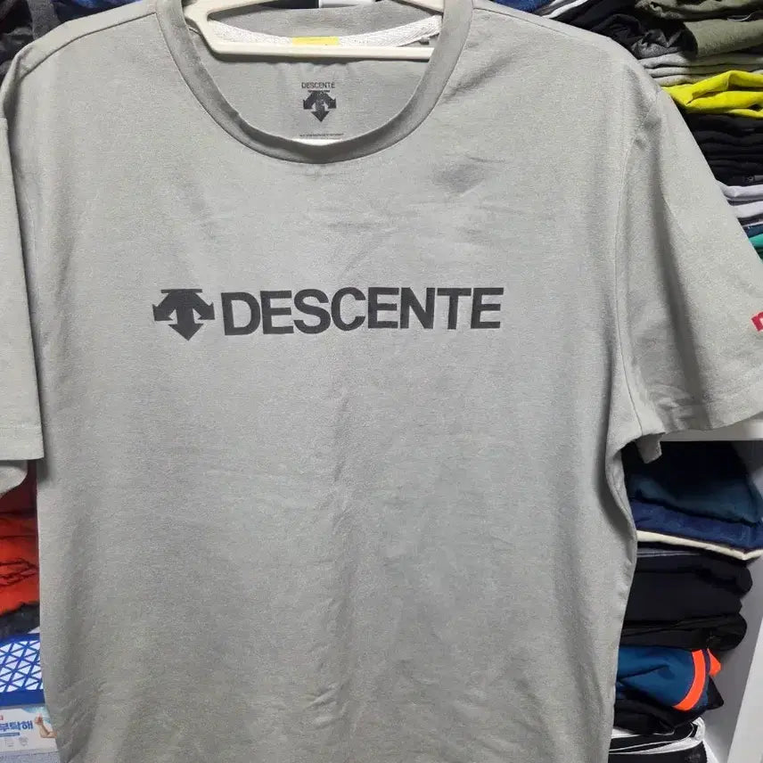 [BUNJANG] Descente Gray T-Shirt Size 100 / 데상트 반팔티 그레이100