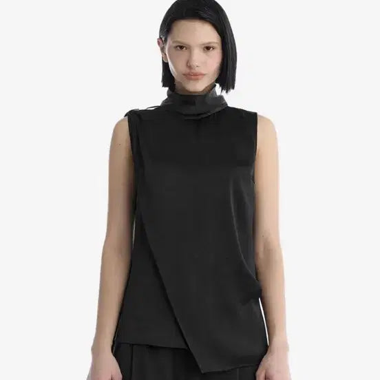 [BUNJANG] Trimingbird Drape High Neck Sleeveless Set (Black, Size 1) / 트리밍버드 드레이프 하이넥 슬리브리스 세트 (블랙1사이즈)