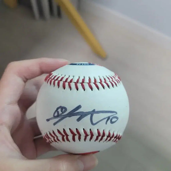 [BUNJANG] Lee Dae-ho Signed Baseball / 이대호 싸인볼 롯데 공(안팔림)