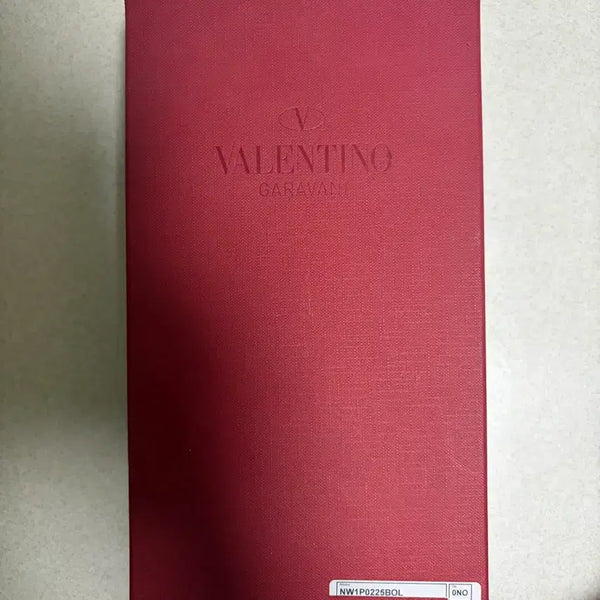 [BUNJANG] Valentino Rockstud Clutch Black Leather / 발렌티노 락스터드 클러치 블랙