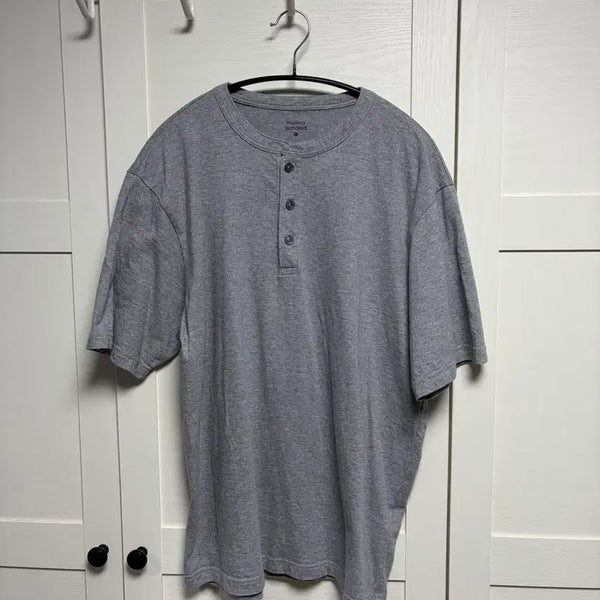 [BUNJANG] Musinsa Standard Henly Neck T-Shirt Medium Grey XL / 무신사 스탠다드 헨리넥 티셔츠 미디엄그레이 XL