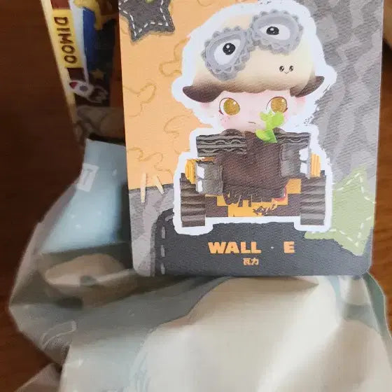 [BUNJANG] POP MART DIMOO Pixar WALL-E Figure / 팝마트 디무 픽사 월E