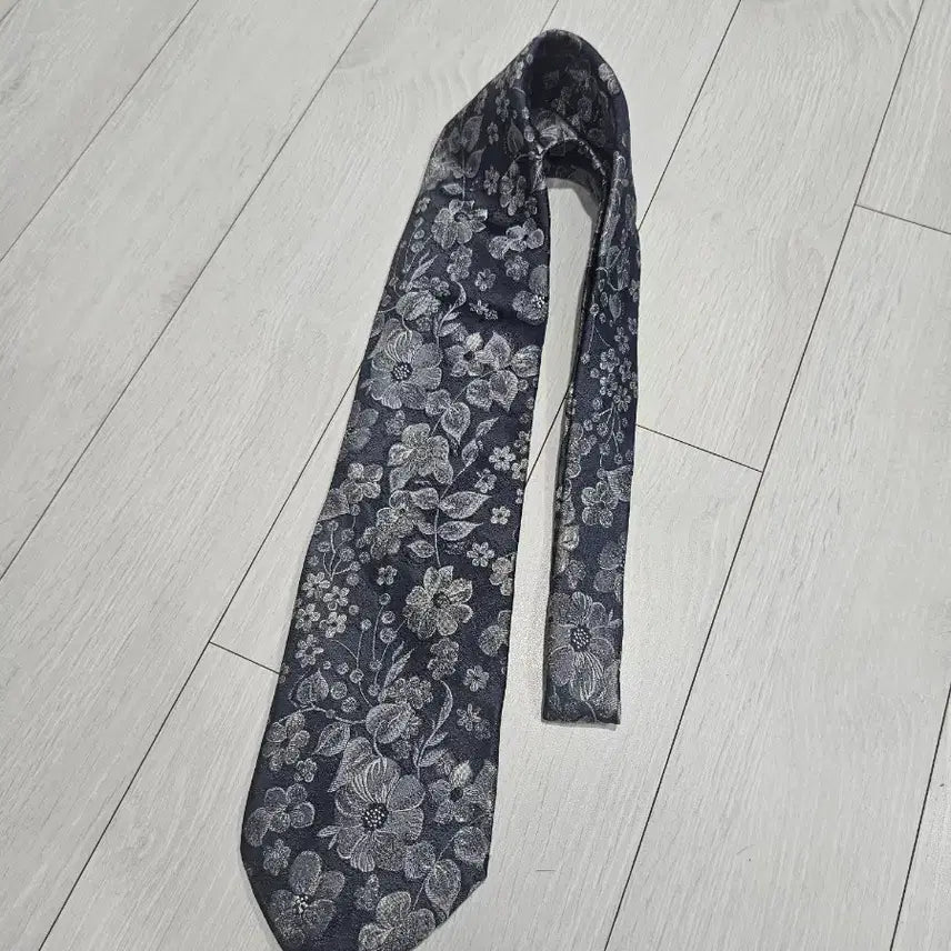 [BUNJANG] Gold File German Brand Silk Necktie / 골드파일 독일 브랜드 실크넥타이