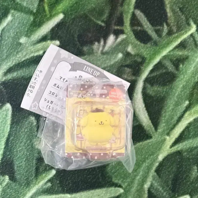 [BUNJANG] Sanrio Pompompurin Miniature Charm Gacha Keychain / 산리오 미니어쳐 키링 가챠 폼폼푸린