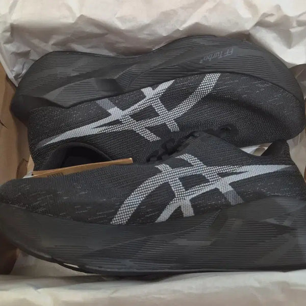 [BUNJANG] ASICS NovaBlast 6 2E Wide 265 Black Running Shoes / 새상품) 노바블라스트6 2E 265사이즈